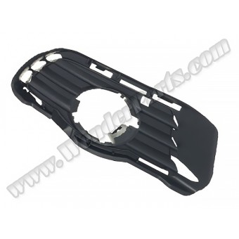 Tampon Izgarası W204 Ön Sağ; Kapalı -Cls/Elg- 2007-10